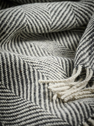 Heavy Donegal Throw - Grey Herringbone