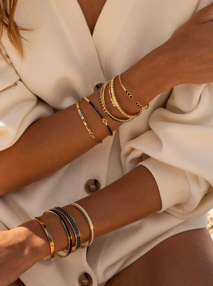 Lily Bracelet - Light Gold