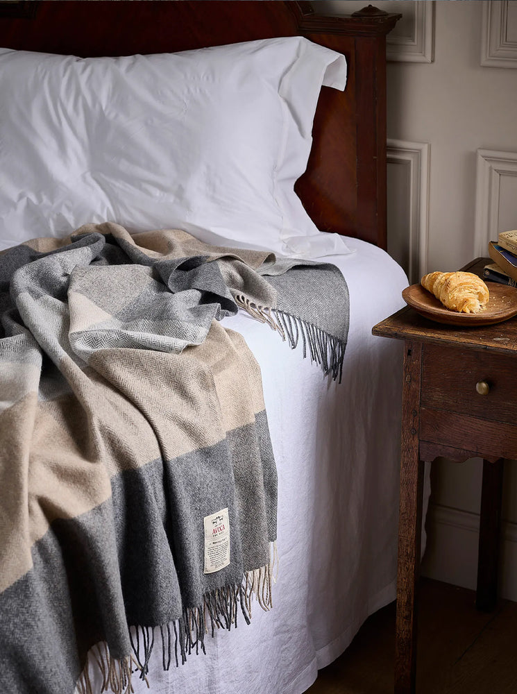 Rome Cashmere Blend Throw