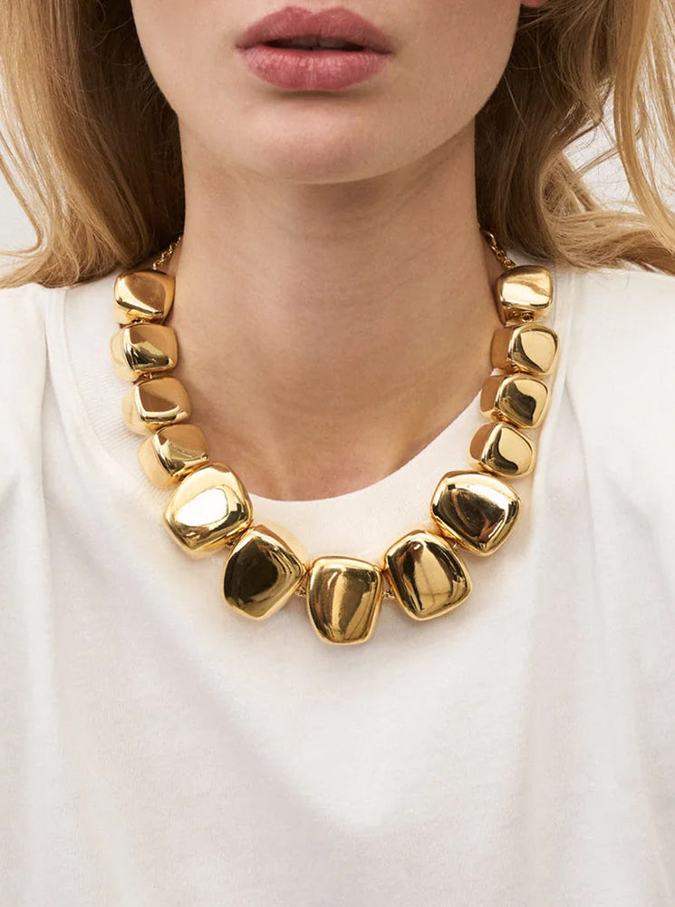 Big Organic Shaped Necklace - Gold